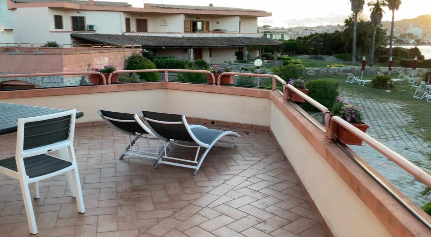 Case Sul Mare Palau Exterior foto